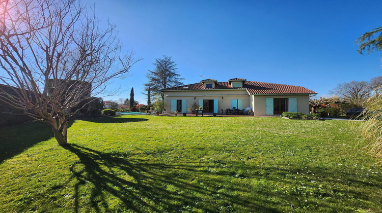 Ma-Cabane - Vente Maison Monguilhem, 211 m²