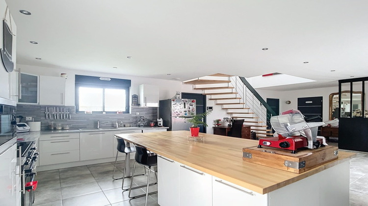 Ma-Cabane - Vente Maison MONNAIE, 121 m²