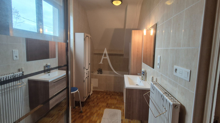 Ma-Cabane - Vente Maison MONT-PRES-CHAMBORD, 277 m²