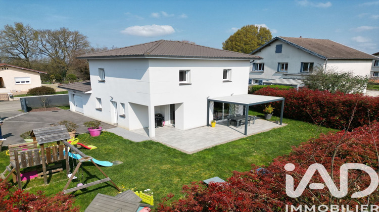 Ma-Cabane - Vente Maison Montagnat, 119 m²