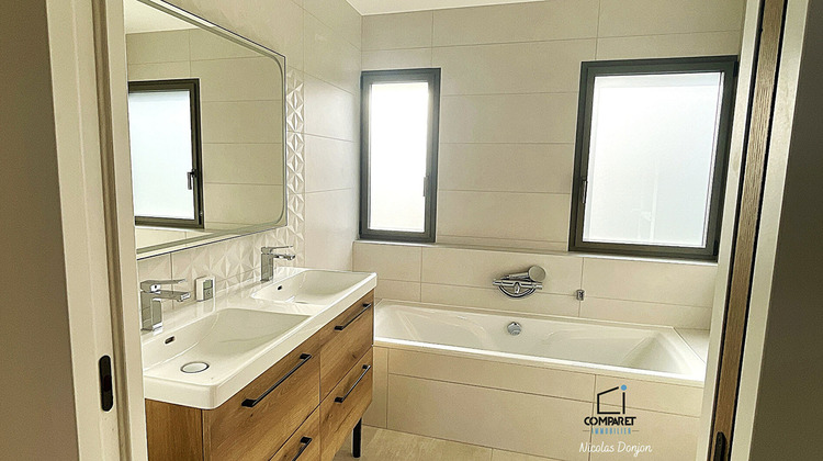 Ma-Cabane - Vente Maison MONTAGNOLE, 188 m²