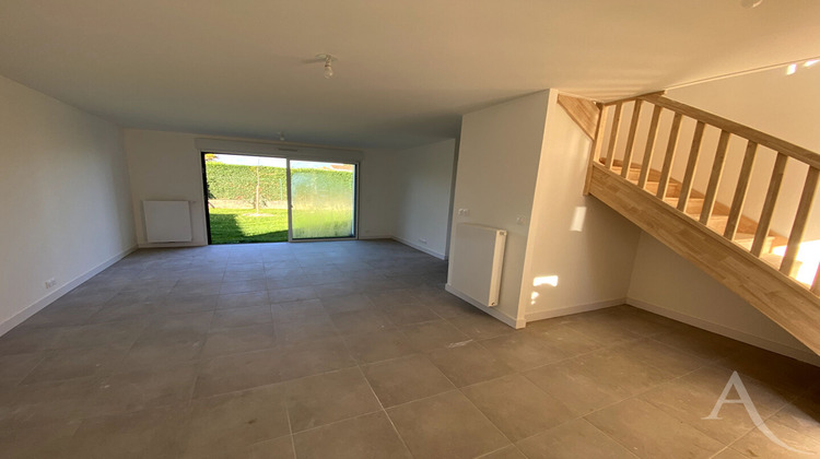 Ma-Cabane - Vente Maison MONTAIGU, 86 m²