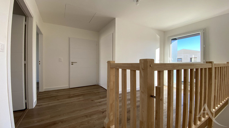 Ma-Cabane - Vente Maison MONTAIGU, 86 m²