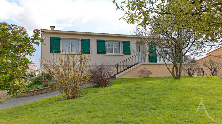 Ma-Cabane - Vente Maison MONTAIGU, 144 m²