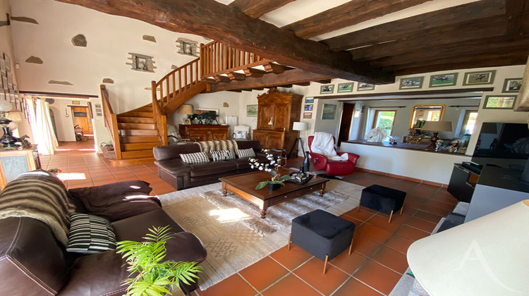 Ma-Cabane - Vente Maison MONTAIGU, 241 m²