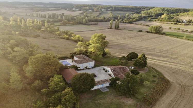 Ma-Cabane - Vente Maison Montaigu-de-Quercy, 484 m²