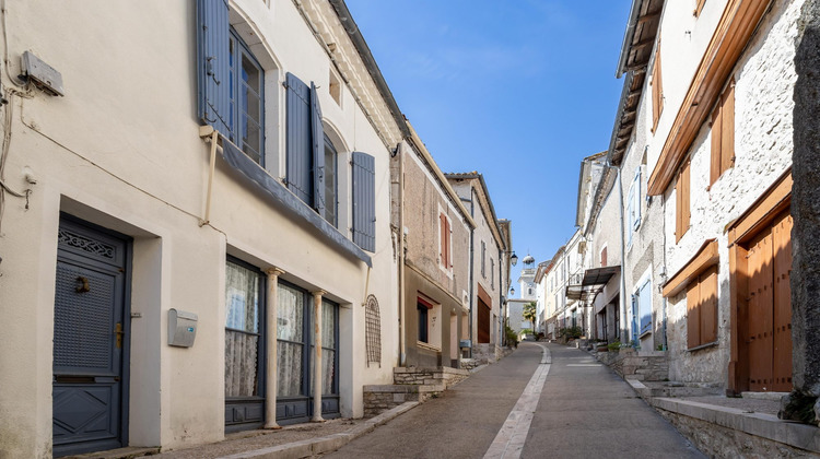 Ma-Cabane - Vente Maison Montaigu-de-Quercy, 180 m²