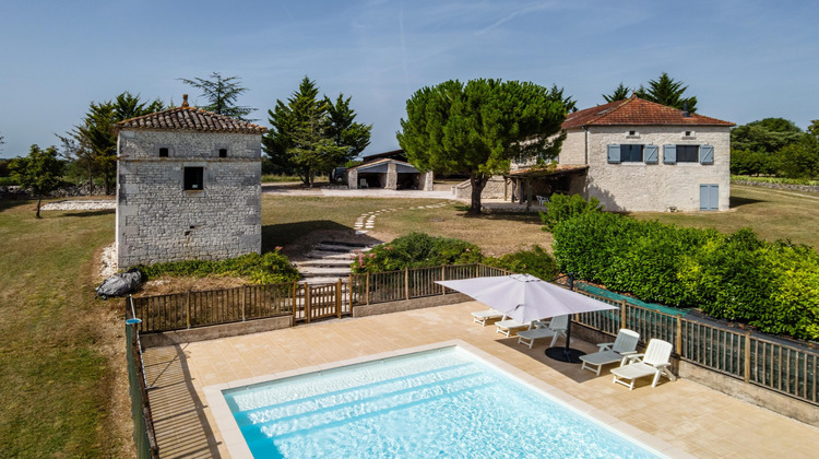 Ma-Cabane - Vente Maison Montaigu-de-Quercy, 270 m²