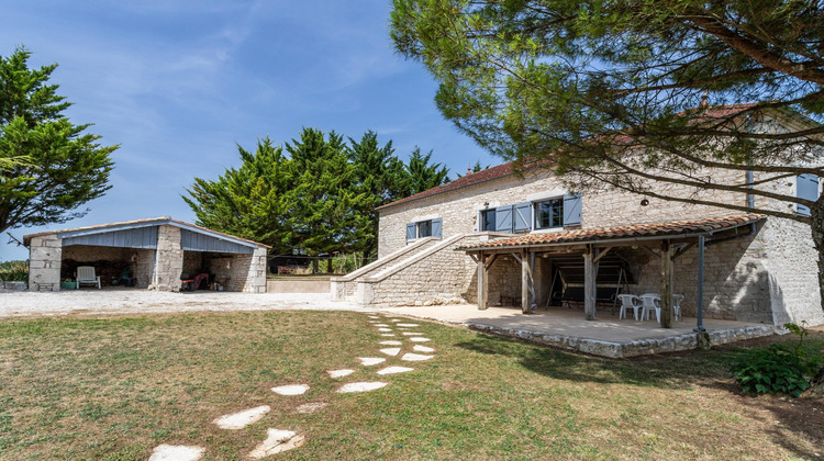 Ma-Cabane - Vente Maison Montaigu-de-Quercy, 270 m²