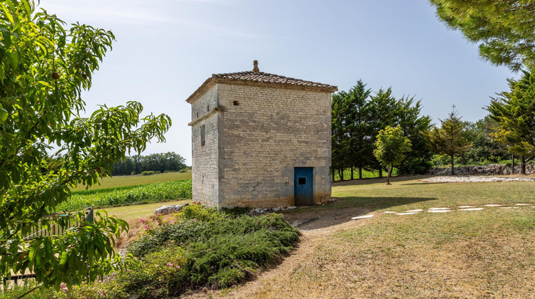 Ma-Cabane - Vente Maison Montaigu-de-Quercy, 270 m²