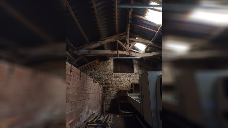 Ma-Cabane - Vente Maison Montaigu-de-Quercy, 100 m²