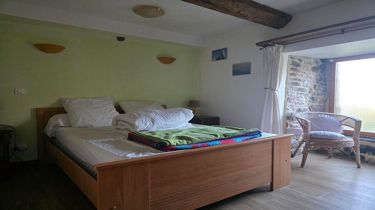 Ma-Cabane - Vente Maison MONTAIGU-LES-BOIS, 197 m²