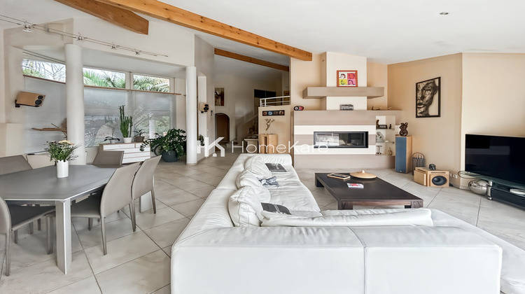 Ma-Cabane - Vente Maison Montaigut-sur-Save, 185 m²