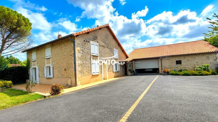 Ma-Cabane - Vente Maison Montamisé, 230 m²