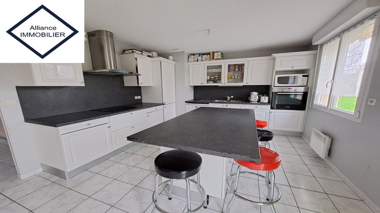 Ma-Cabane - Vente Maison Montauban-de-Bretagne, 100 m²