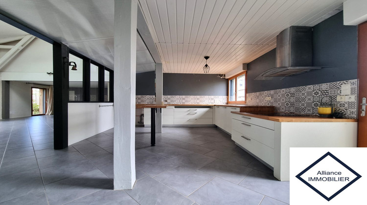 Ma-Cabane - Vente Maison Montauban-de-Bretagne, 215 m²