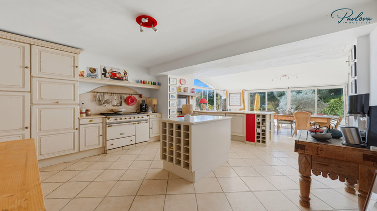 Ma-Cabane - Vente Maison Montaud, 450 m²