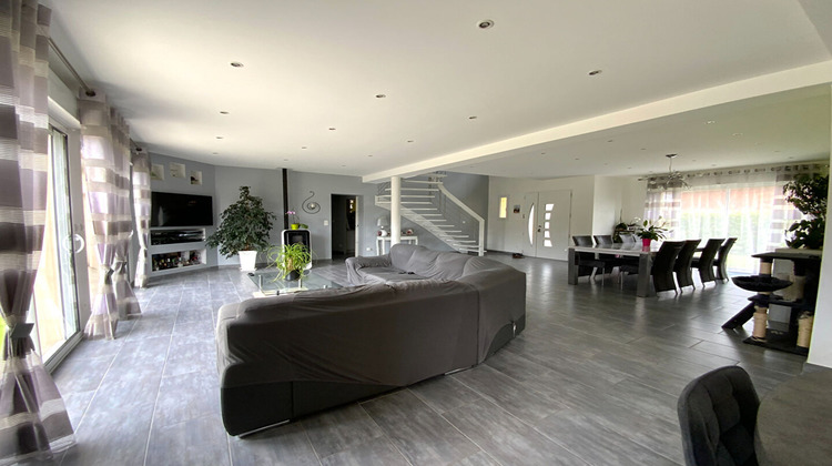 Ma-Cabane - Vente Maison MONTAULIN, 209 m²