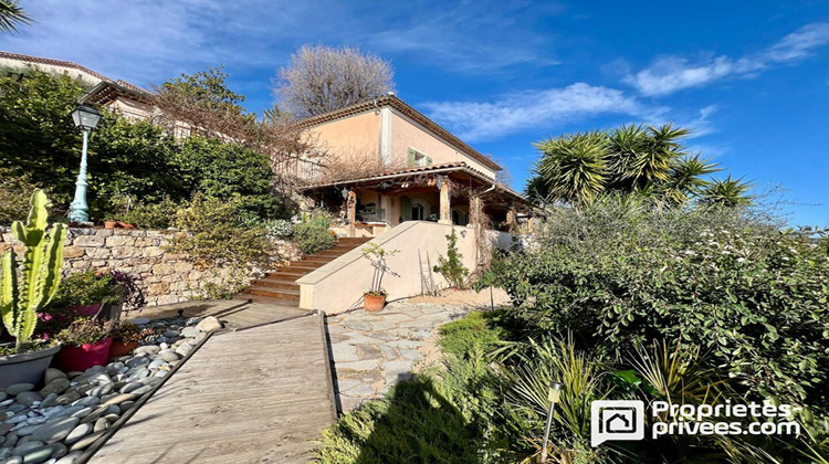 Ma-Cabane - Vente Maison MONTAUROUX, 214 m²