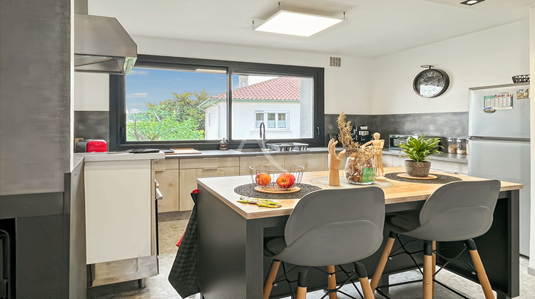 Ma-Cabane - Vente Maison MONTAYRAL, 137 m²