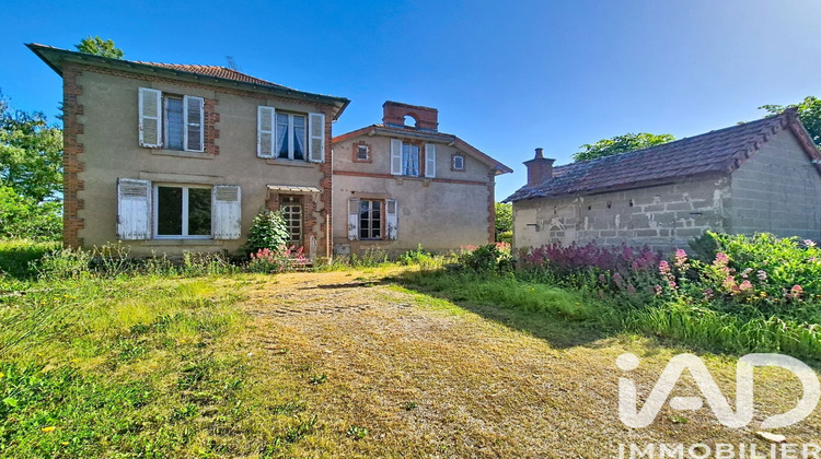 Ma-Cabane - Vente Maison Montbeugny, 209 m²