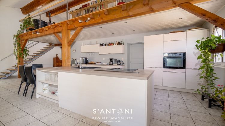 Ma-Cabane - Vente Maison MONTBLANC, 200 m²