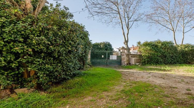 Ma-Cabane - Vente Maison MONTBLANC, 440 m²
