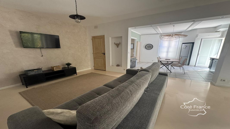 Ma-Cabane - Vente Maison MONTBLANC, 213 m²