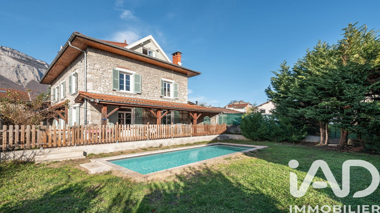 Ma-Cabane - Vente Maison Montbonnot-Saint-Martin, 275 m²