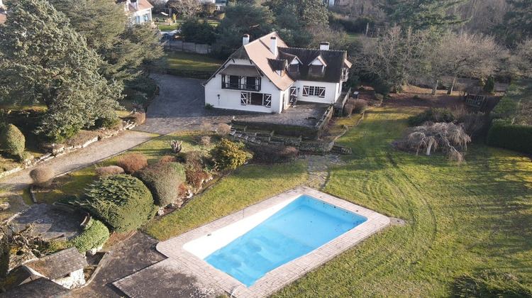 Ma-Cabane - Vente Maison Montbouy, 200 m²