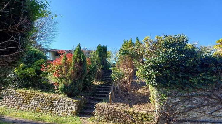 Ma-Cabane - Vente Maison Montboyer, 204 m²