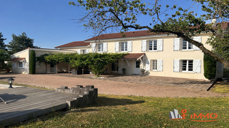 Ma-Cabane - Vente Maison Montbrison, 200 m²