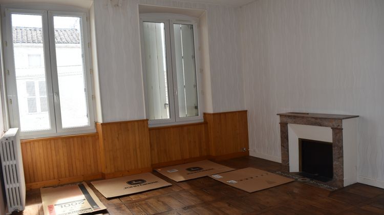 Ma-Cabane - Vente Maison Montbron, 170 m²