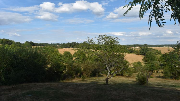 Ma-Cabane - Vente Maison Montbron, 240 m²