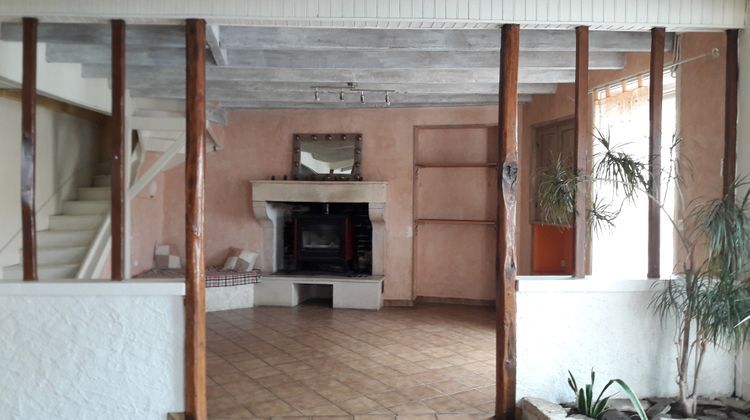 Ma-Cabane - Vente Maison Montbron, 190 m²