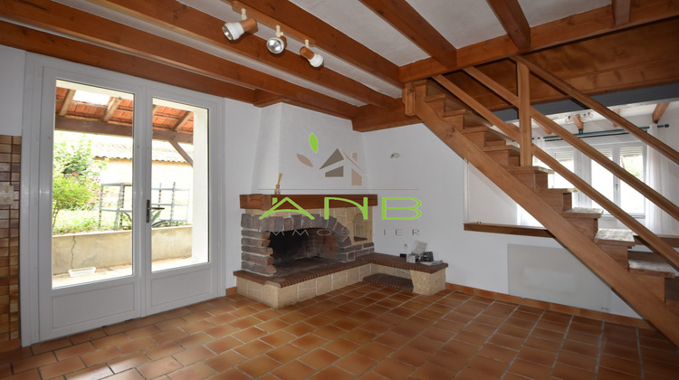 Ma-Cabane - Vente Maison Montbron, 54 m²