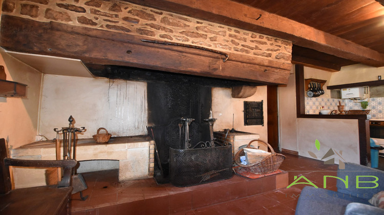 Ma-Cabane - Vente Maison Montbron, 210 m²