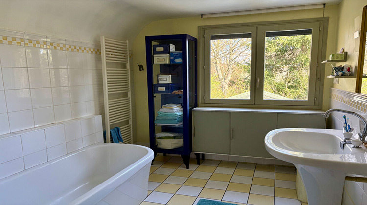 Ma-Cabane - Vente Maison MONTCEAU-LES-MINES, 187 m²