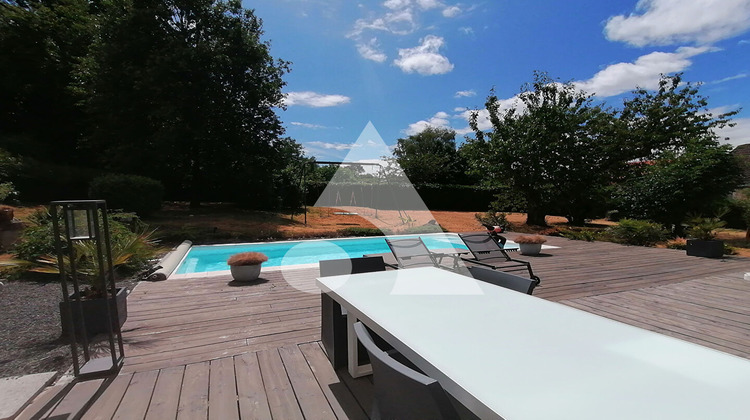 Ma-Cabane - Vente Maison MONTCEAU-LES-MINES, 165 m²