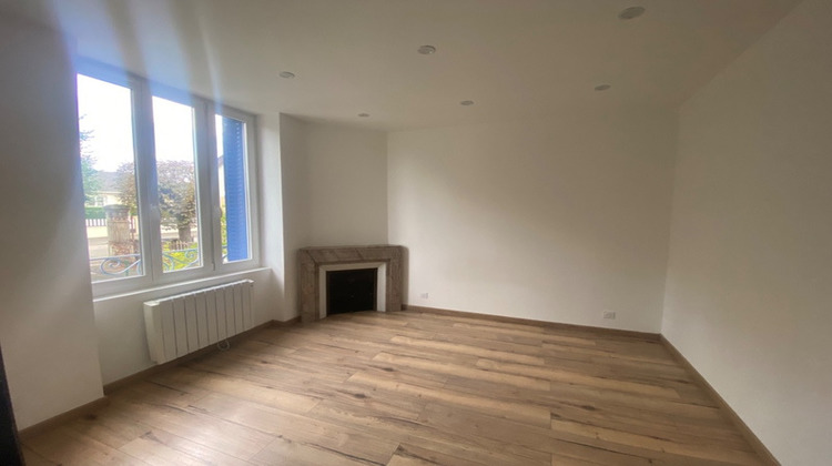 Ma-Cabane - Vente Maison MONTCEAU LES MINES, 185 m²