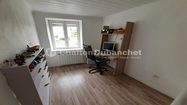 Ma-Cabane - Vente Maison MONTCHAL, 117 m²