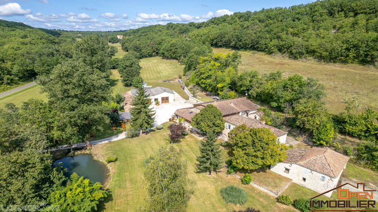 Ma-Cabane - Vente Maison Montcuq, 400 m²