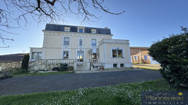 Ma-Cabane - Vente Maison Montendre, 313 m²