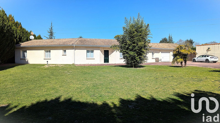 Ma-Cabane - Vente Maison Montendre, 250 m²