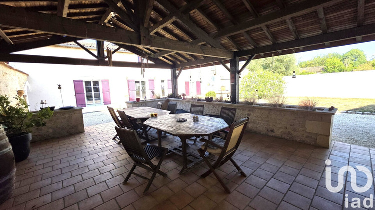 Ma-Cabane - Vente Maison Montendre, 283 m²