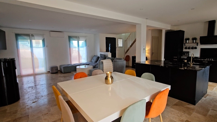 Ma-Cabane - Vente Maison MONTEREAU-FAULT-YONNE, 246 m²