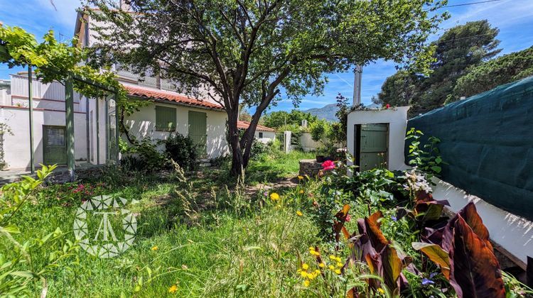 Ma-Cabane - Vente Maison Montesquieu-des-Albères, 195 m²