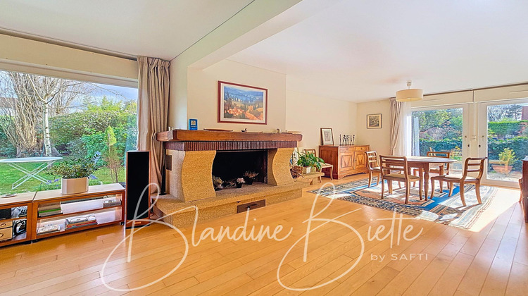 Ma-Cabane - Vente Maison Montesson, 212 m²