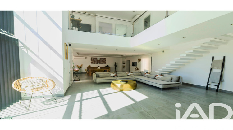 Ma-Cabane - Vente Maison Monteux, 185 m²