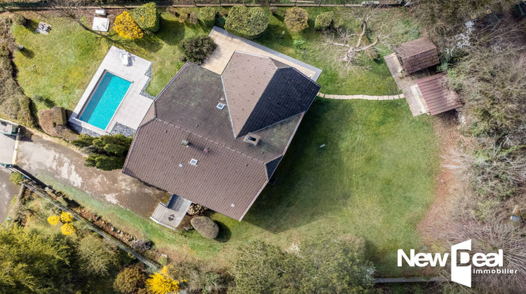 Ma-Cabane - Vente Maison MONTFAUCON, 230 m²